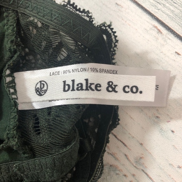Blake & Co Dark Green Lace Racerback Pull-Over Bralettes NWT M - Picture 4 of 7